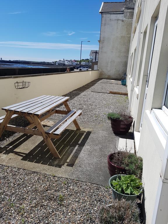 1 Derby Court Castletown Apartment Exterior foto